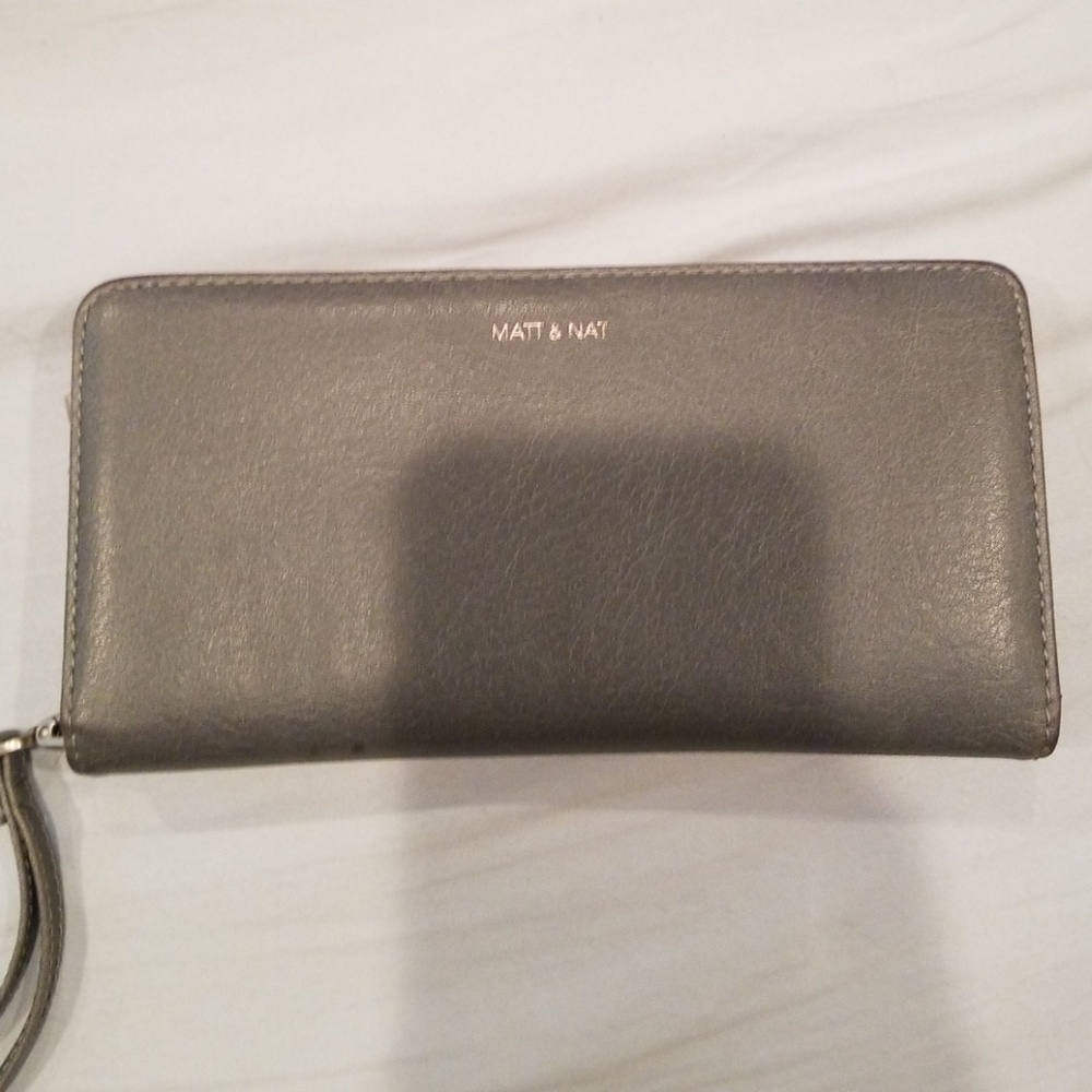 Matt & Nat vegan leather wallet
